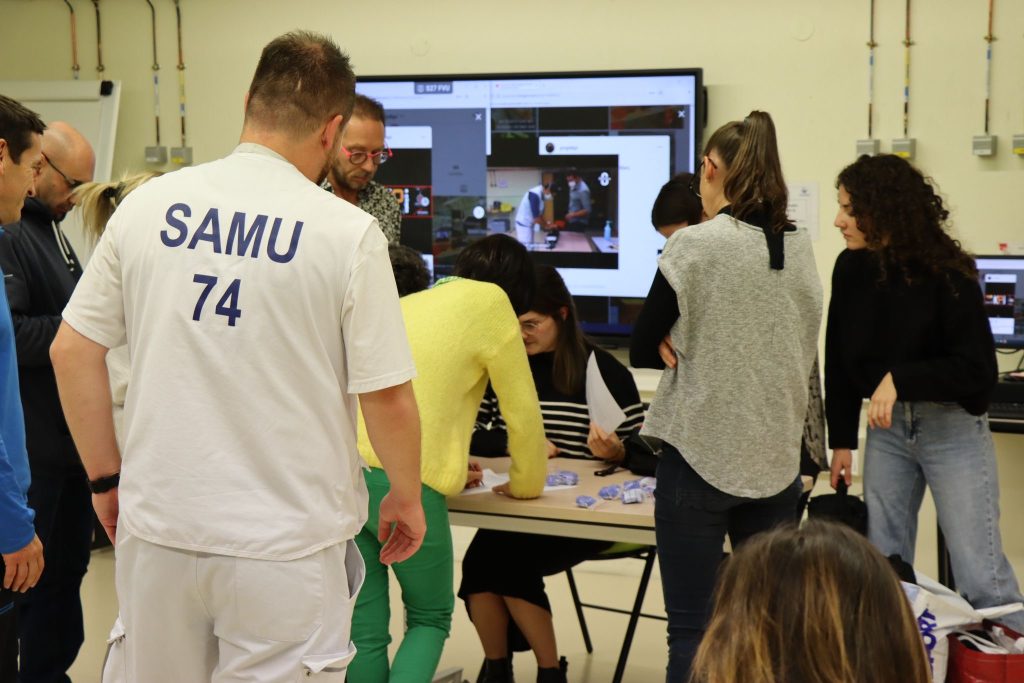Equipement SMUR Annecy